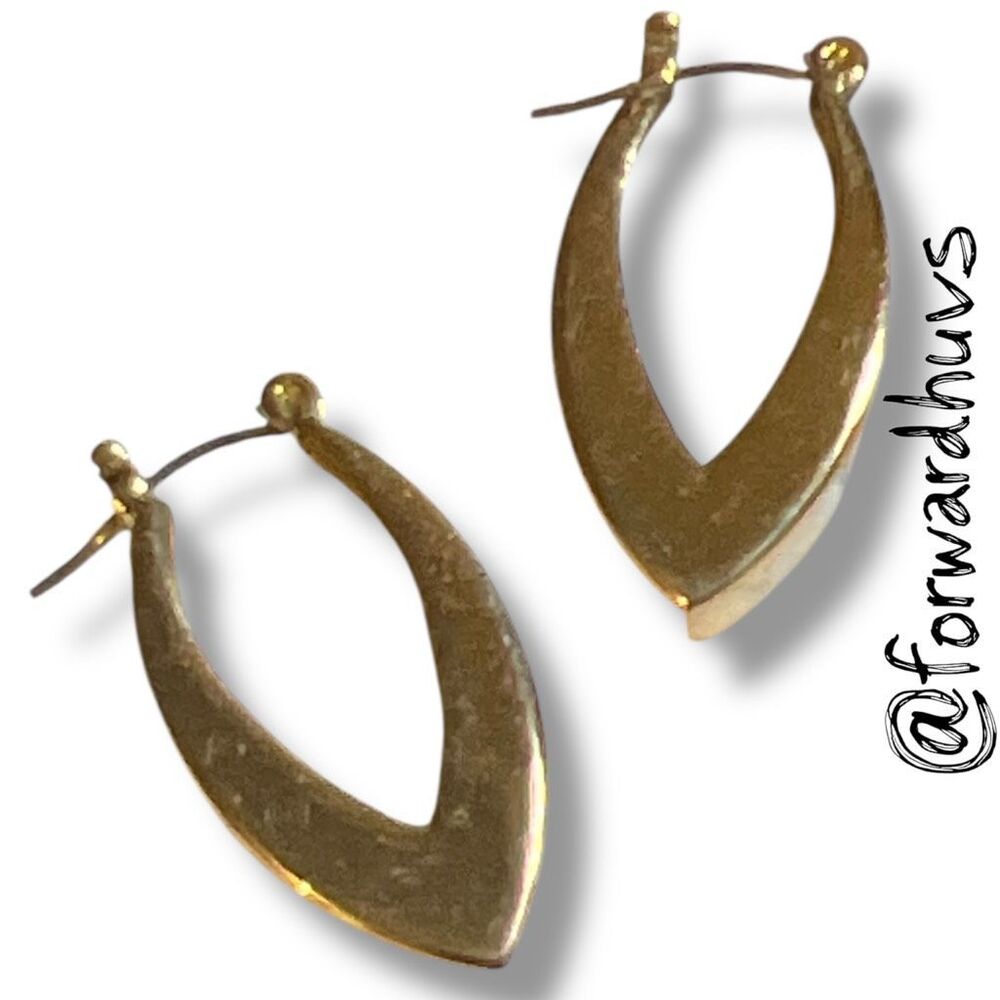 Vintage Gold Tone Pointed Teardrop V Hoop Earrings 1 Inch